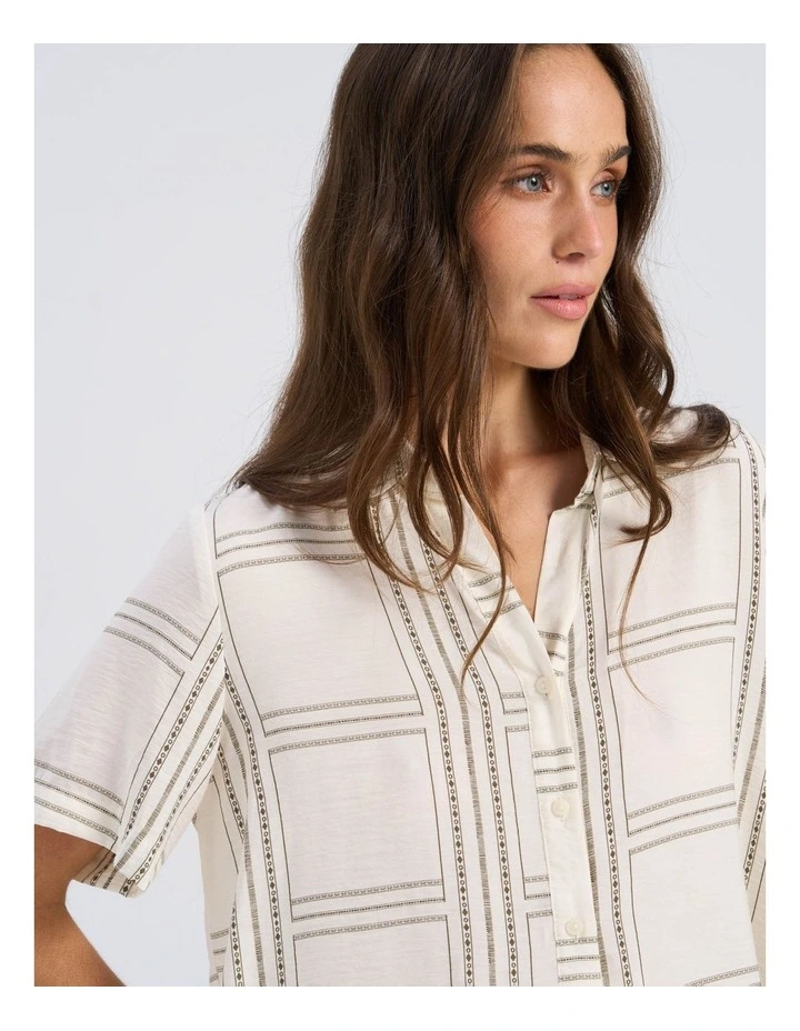 Josie Printed Shirt in Cream image 6