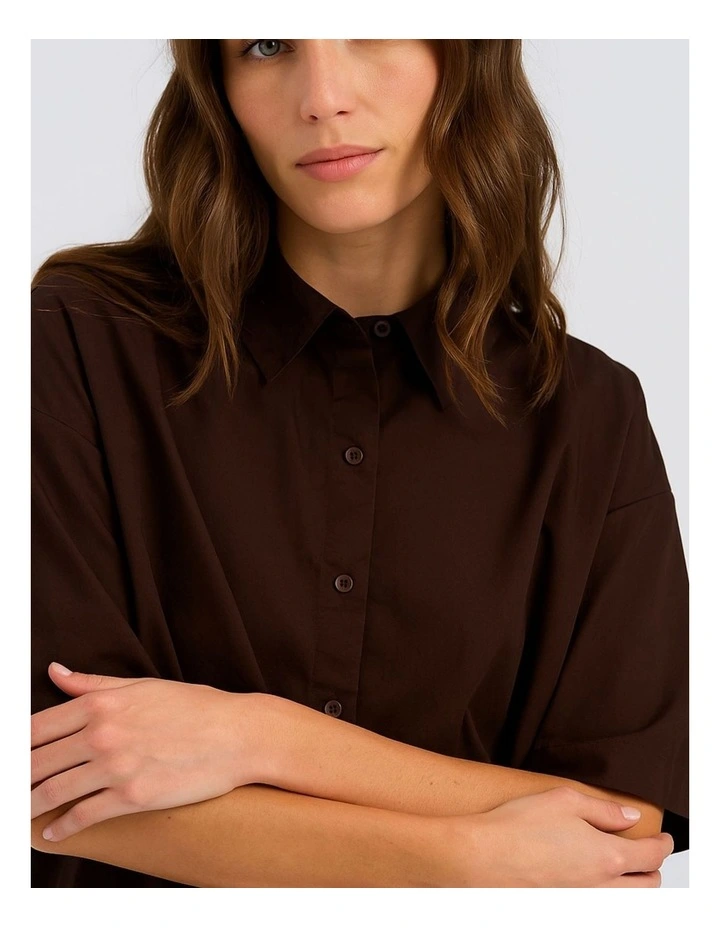 Susi Cotton Cropped Shirt in Chocolate image 2