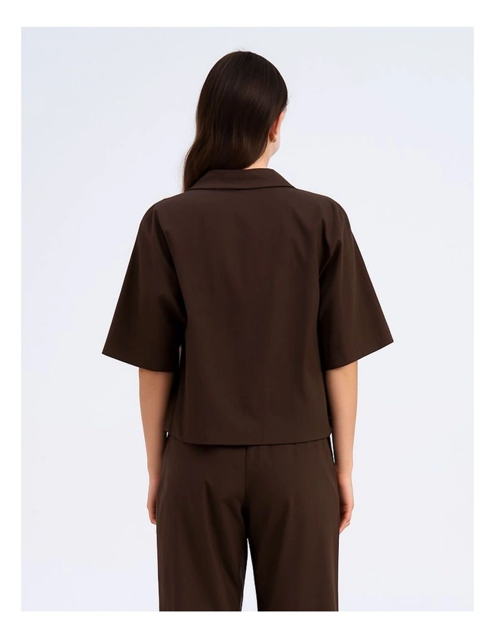 Susi Cotton Cropped Shirt in Chocolate image 3
