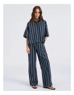 Susi Cotton Cropped Shirt in Navy