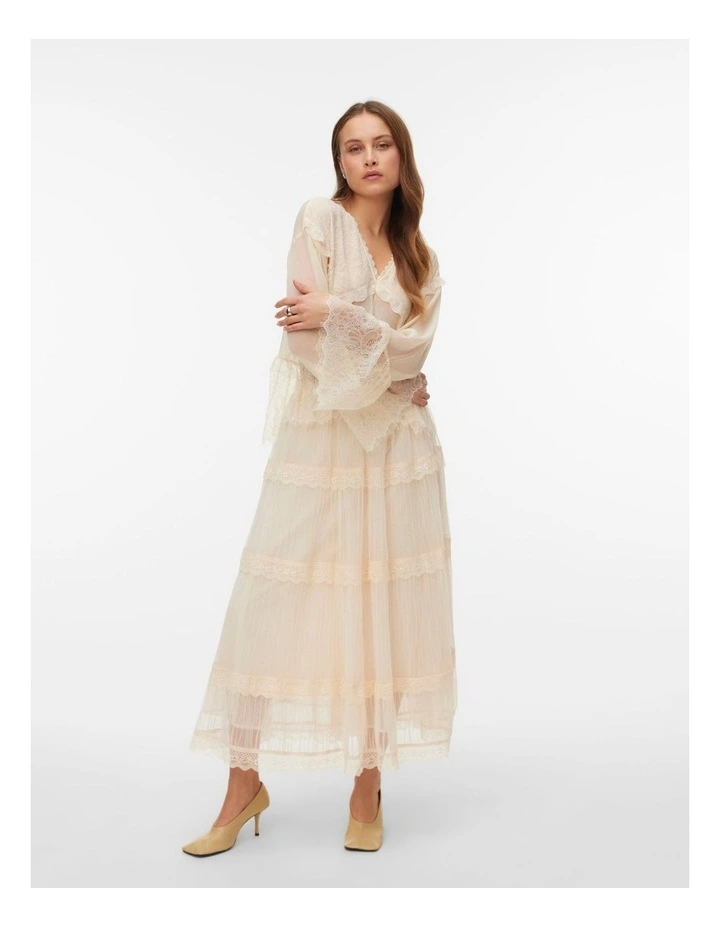 Emilie V-Neck Long Sleeve Lace Top in Cream image 4