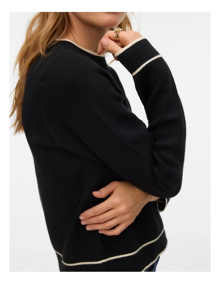 Shirley Sweatshirt in Black image 6