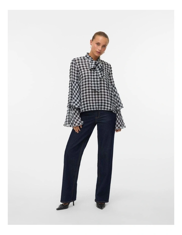 Sia Long Sleeve Top in Black image 4