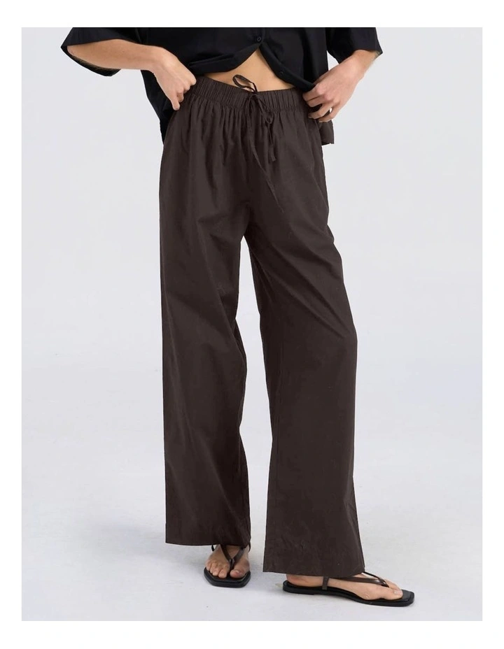 Susi Loose Cotton Pants in Chocolate image 1