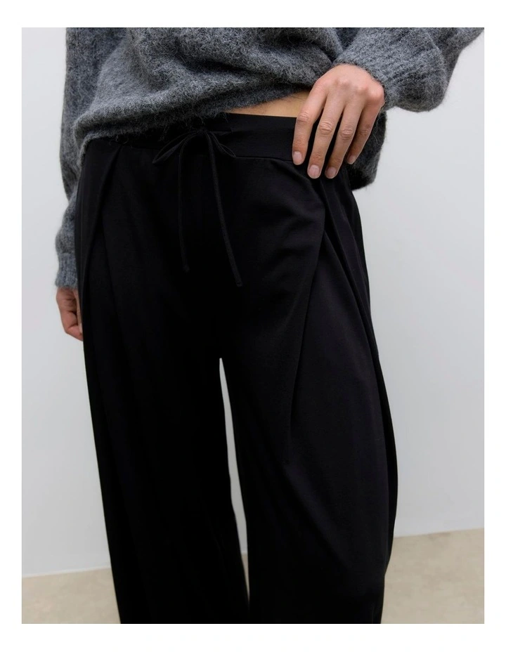 Temple High Waisted Wide Pants in Black image 2