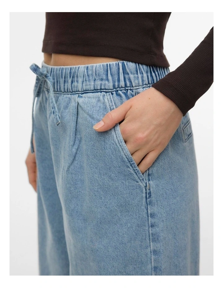 Valeria Wide Jeans in Light Blue Denim image 2