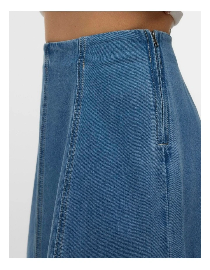 Sigga Midi Denim Skirt in Light Blue image 2