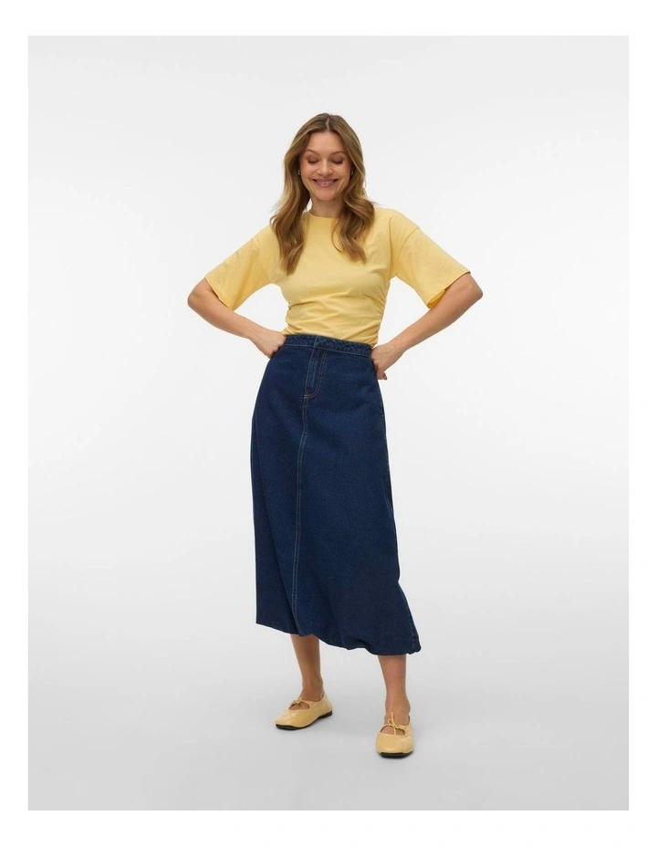 Linda Balloon Midi Skirt in Dark Denim image 4