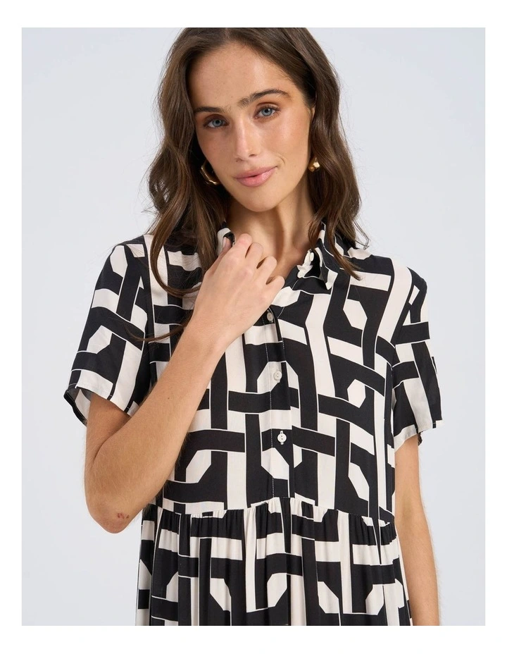 Lisa Printed Button Shirt Maxi Dress in Black image 2