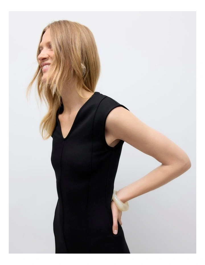 Timian Midi Dress in Black image 4
