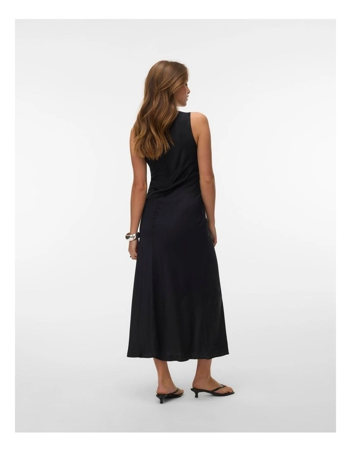 Avilda Maxi Dress in Black image 4