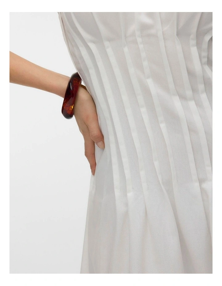 Tabia Pleated Midi Dress in White image 5