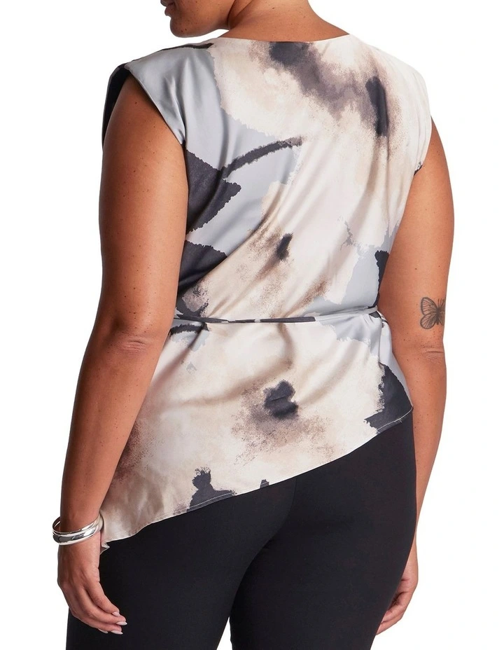 Sylvie Top in Floral Print image 2