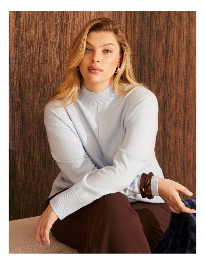 Neve Knit Top in Blue image 2