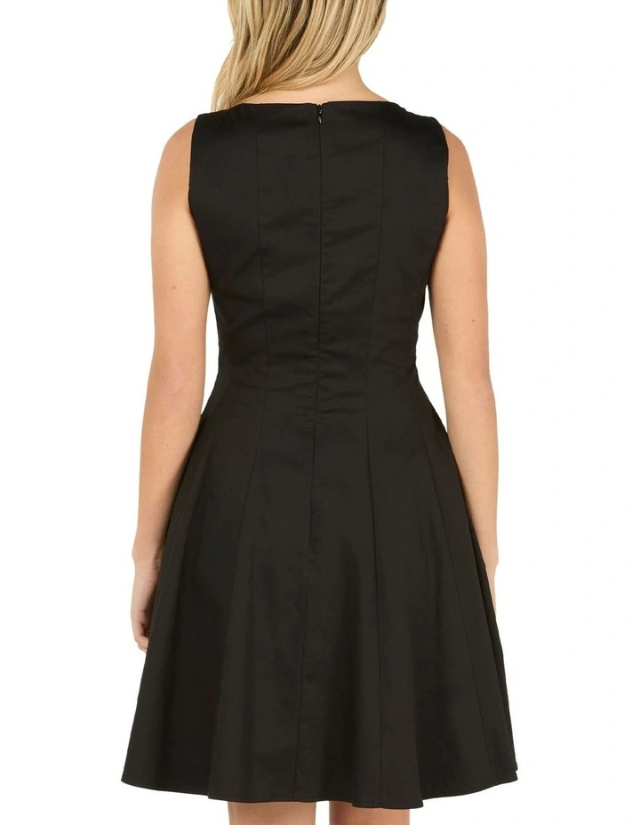 Jardin Dress in Black image 2