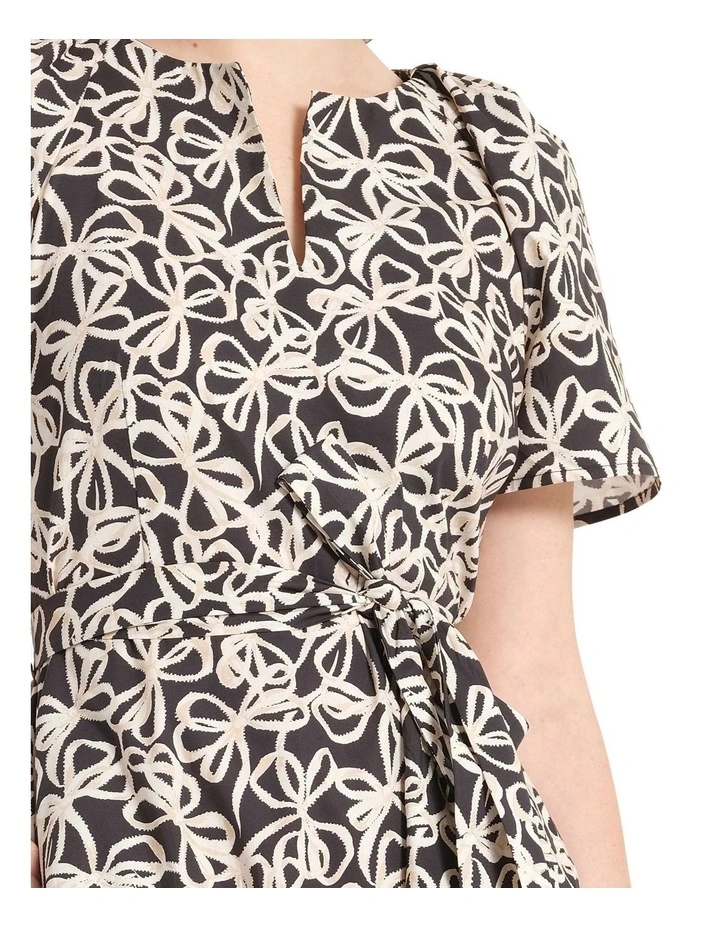 Noirette Dress in Black/Creme image 5