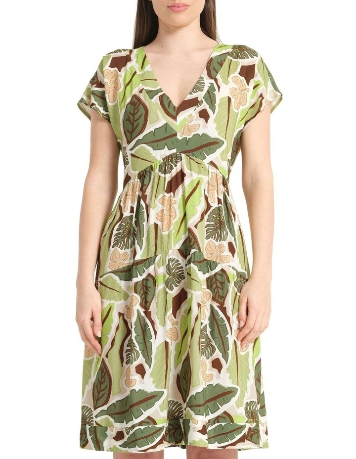 Sunverse Dress in Green image 1