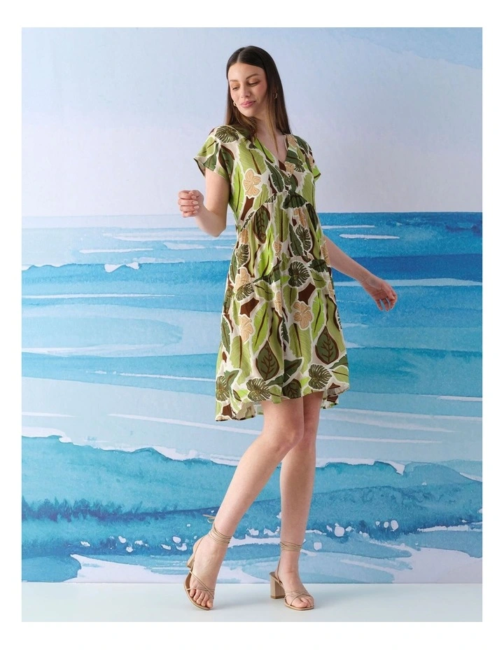 Sunverse Dress in Green image 2