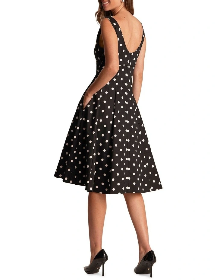 Molene Dress in Black Floral image 2