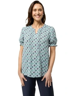 Zella Blouse in Green