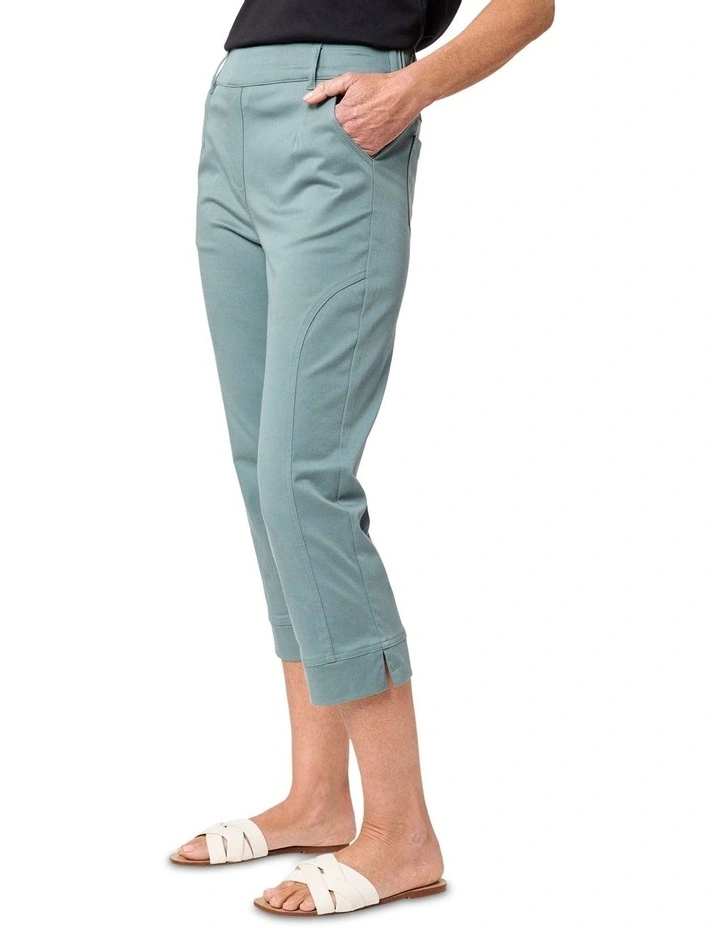 Taren 3/4 Length Pant in Green image 3