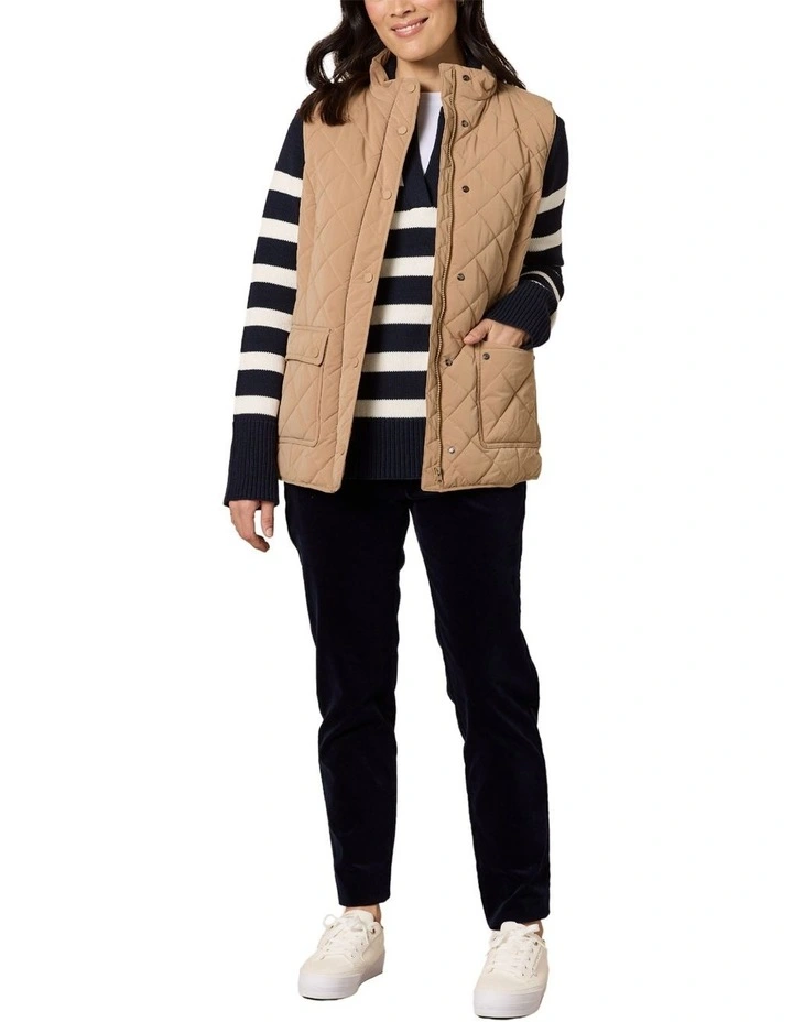 Hampton Quilted Vest in Beige image 4