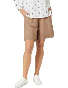 Lino Shorts in Brown