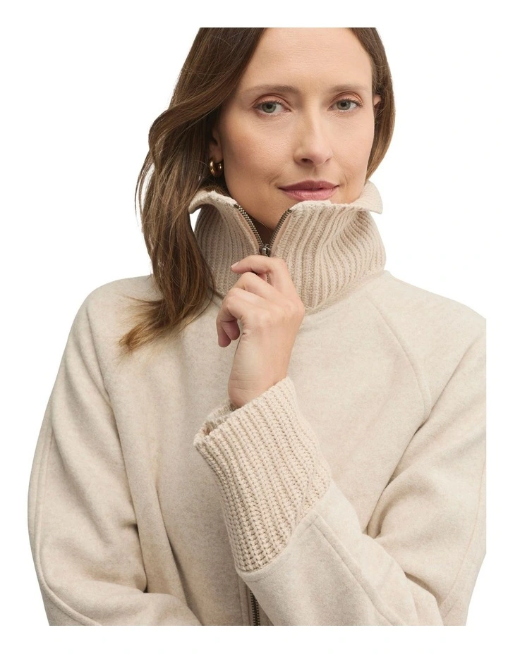Equinox Jacket in Beige image 3