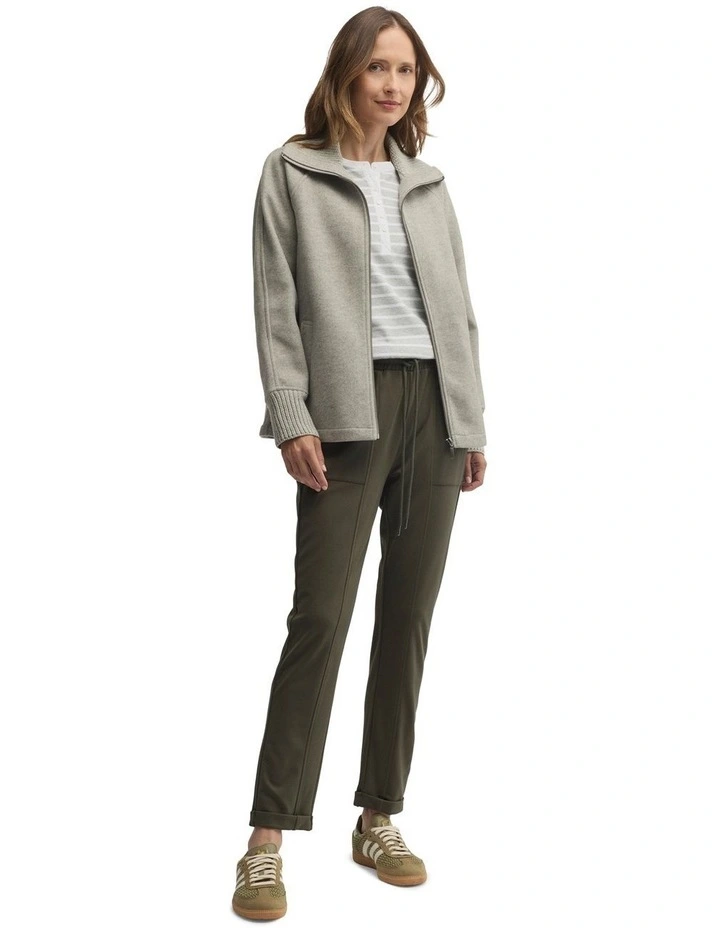 Equinox Jacket in Grey image 5