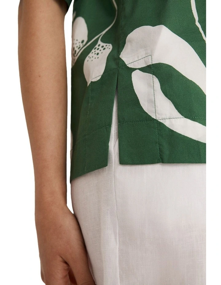 Secluded Top in Green Print image 5