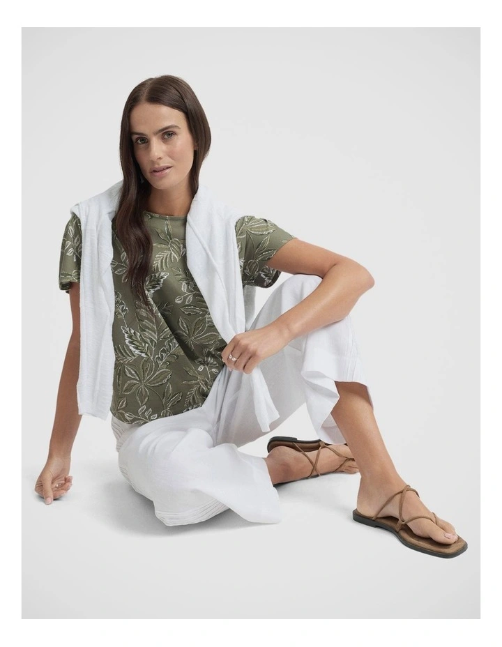 Hues Tee image 5