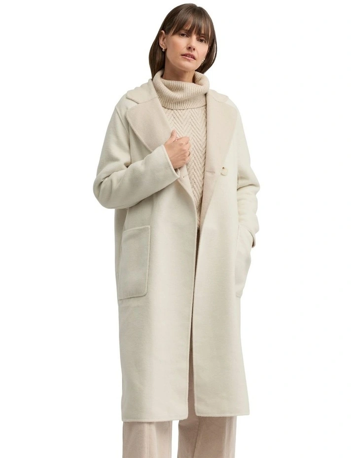 Twain Coat in Beige image 3