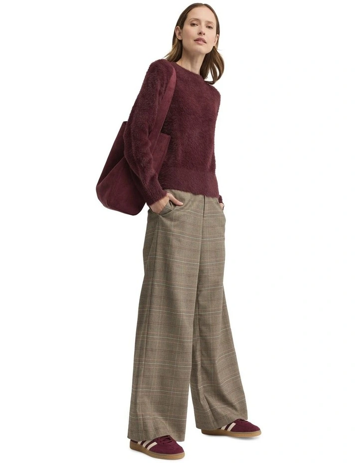 Hearth Knit Jumper in Red image 5