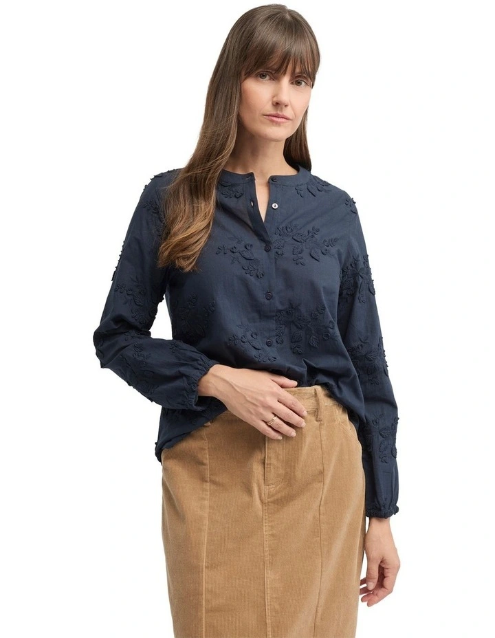 Dainty Shirt in Blue image 1