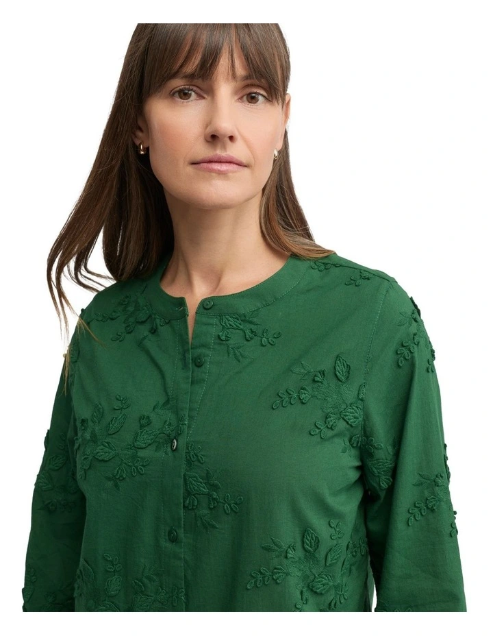 Dainty Shirt in Green image 3