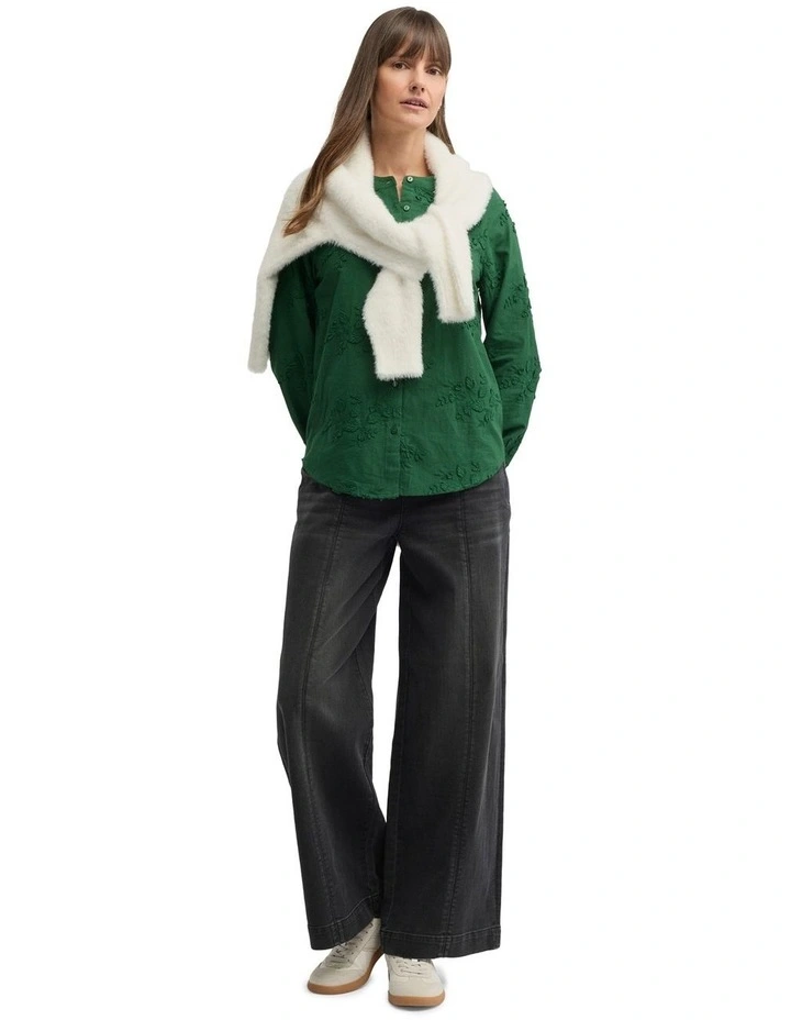Dainty Shirt in Green image 5