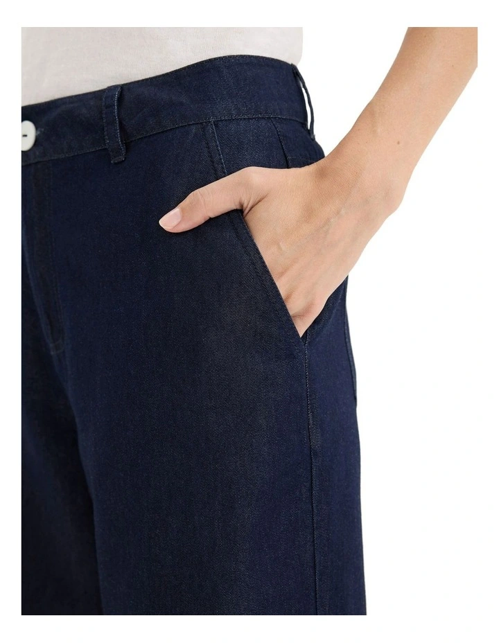 Vernal Jeans in Blue image 4