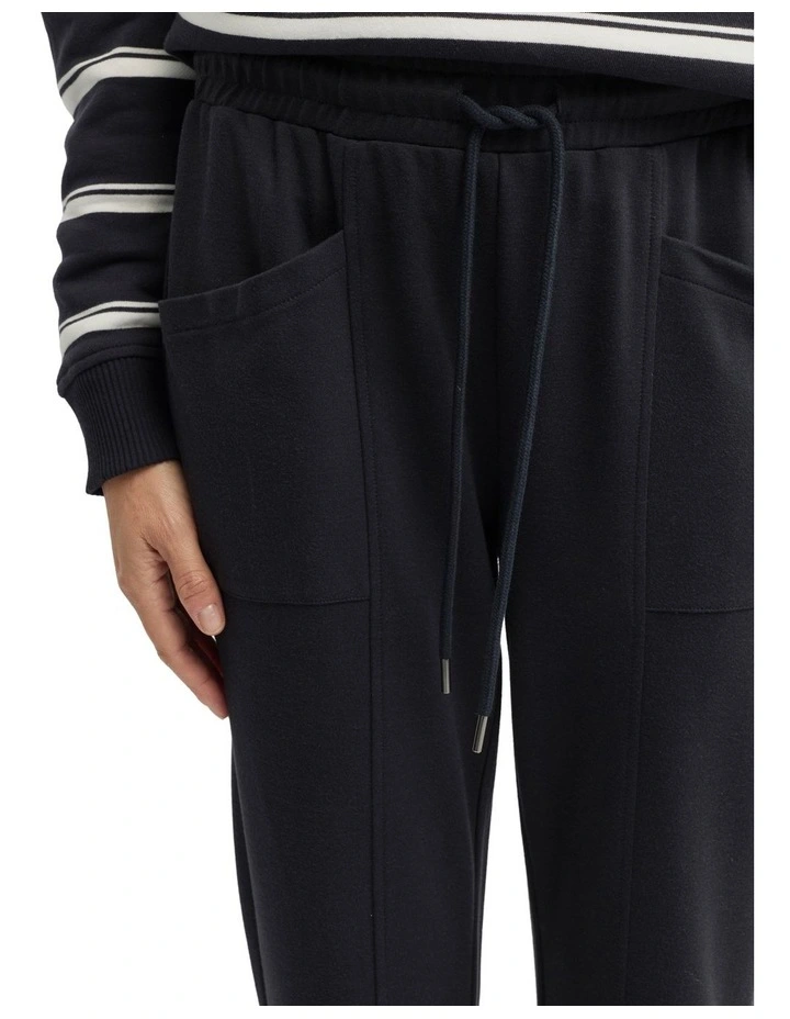 Arco Jogger in Blue image 4