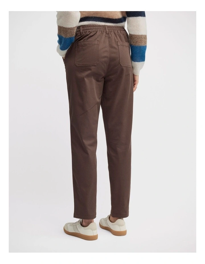 Nova Jogger Pant in Truffle image 2