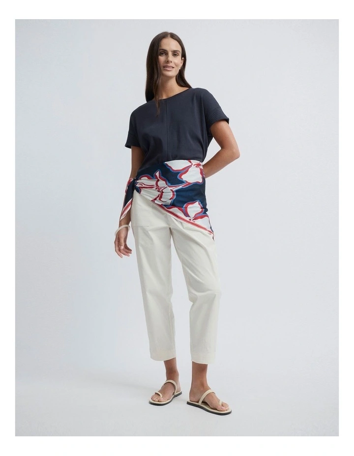 Capri Pant image 4