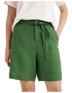 Riviera Shorts in Kiwi Green
