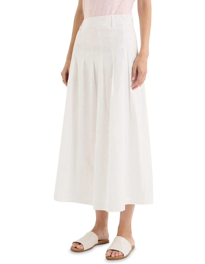 Petal Skirt in White image 3