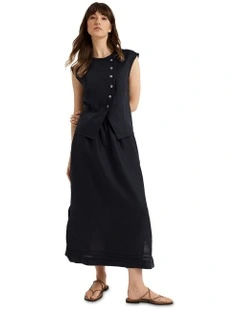 Kinship Skirt in Navy