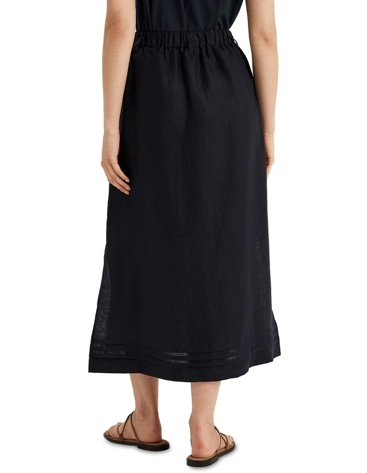 Kinship Skirt in Navy image 2