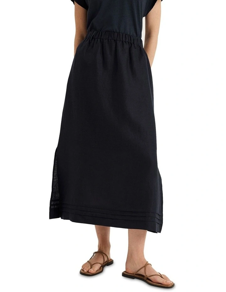 Kinship Skirt in Navy image 3