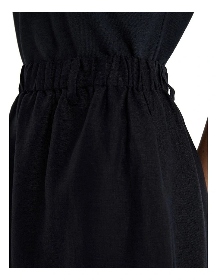 Kinship Skirt in Navy image 4