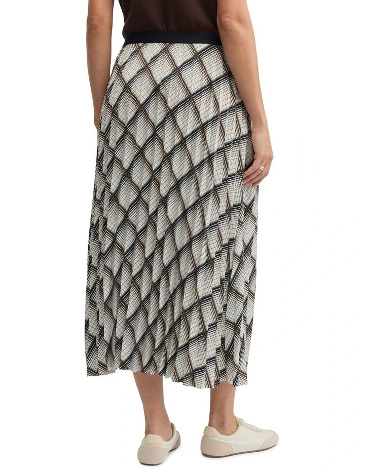 Skirt in Nuvela image 2