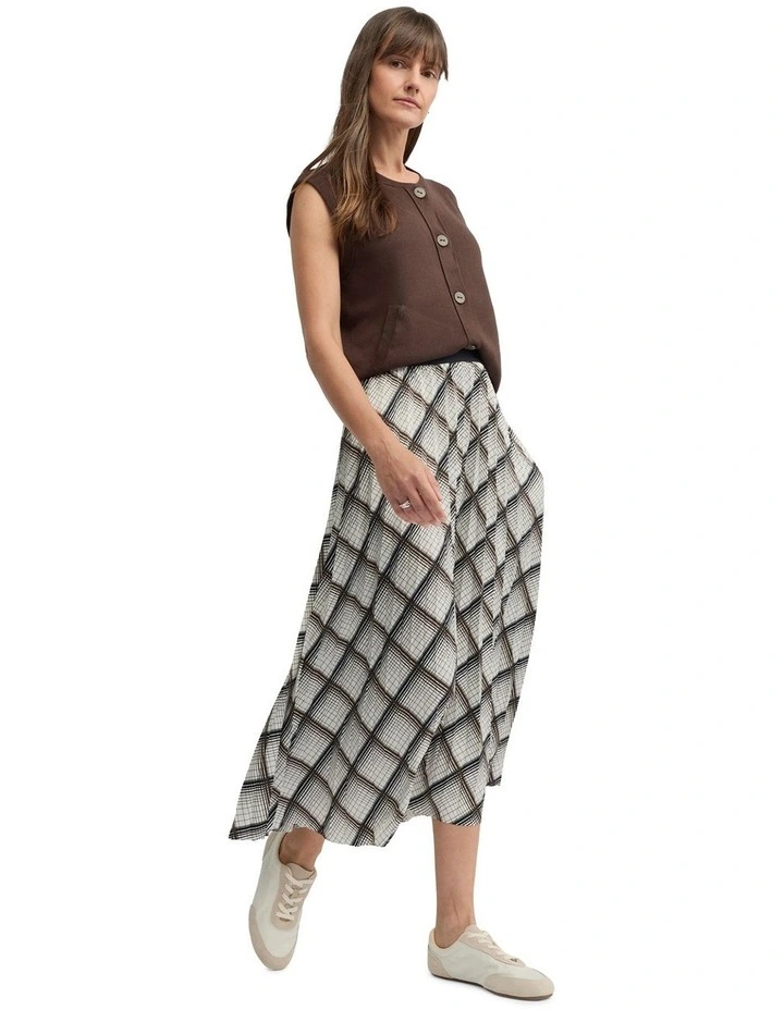 Skirt in Nuvela image 3