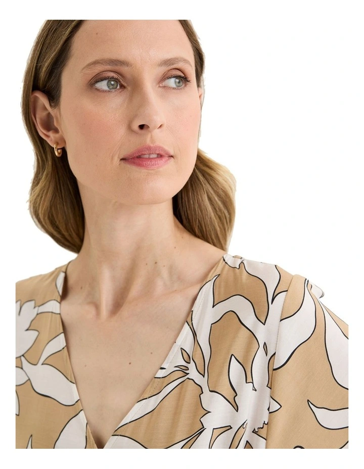 Broadleaf Dress in Yellow image 4