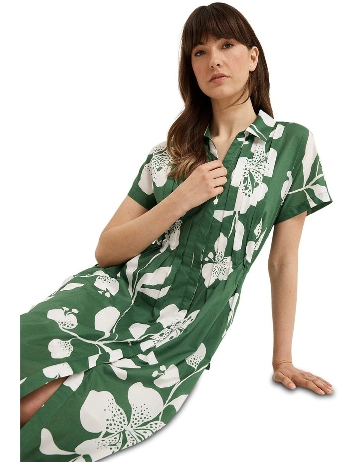 Secluded Dress in Green Print image 5